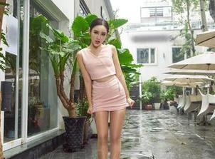 AISS爱丝(钻石版) – 日常里的陈雅漫，写真时光流淌在图包之间，好想一直翻下去。