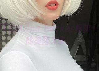 聚光灯下的Alina Becker棉袜——妥妥的美图大拿！