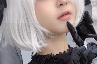 这不是丽莎，是Azami在给你发“照片”信号！