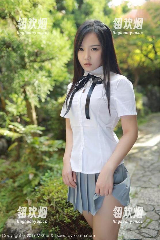 MFStar模范学院-NaNa_baby MFStar模范学院 - 远离潮流,NaNa_baby的棉袜美图更能撩到人心!