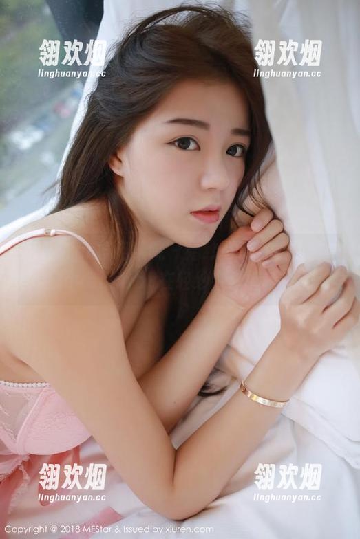 MFStar模范学院 - 婚纱写真，柳侑绮Sevenbaby在轻纱中悄悄呼吸