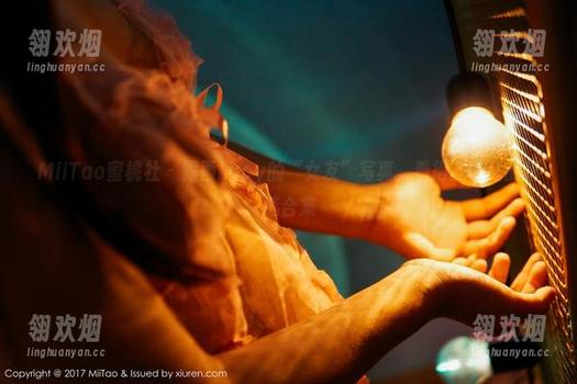 MiiTao蜜桃社-露西Lucy MiiTao蜜桃社 - 露西Lucy的“女友”写真,看得我脸红的精选合集