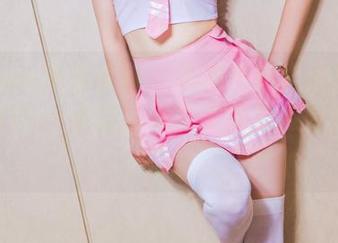TouTiao头条女神 – 松果儿旗袍作品Mix&Match一小时，别忘了它是免费的体验啊！