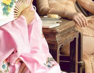 UGirls尤果网 – 王瑞儿的裤里丝写真集分享，隐约的线条让人心猿意马！
