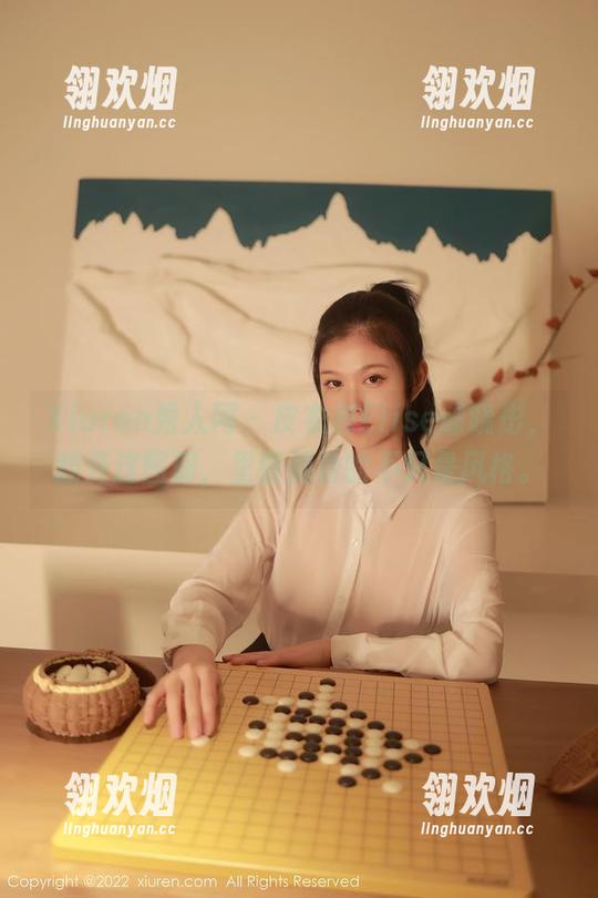 Xiuren秀人网-Elise谭晓彤 Xiuren秀人网 - 皮衣和Elise谭晓彤,翻开这图册,里面藏着的不只是风格。