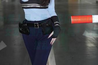 Xiuren秀人网 – 喂，你们看妲己_Toxic的新‘女友’照片更新了吗？我脑子里突然乱了！