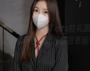 Xiuren秀人网 – 安妮Tess的礼服秀，又美又让人忍不住点评（原图更新中）