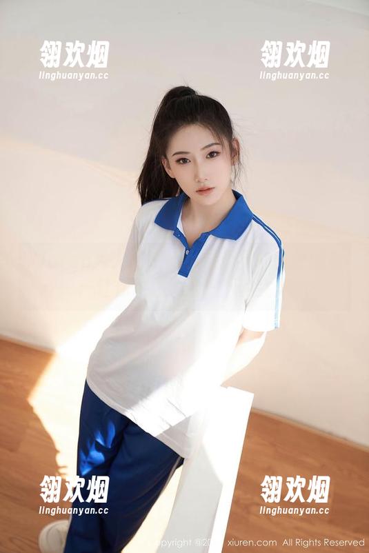 Xiuren秀人网 - 小小白思宜的豹纹图包：让你也想尝试一下豹女风