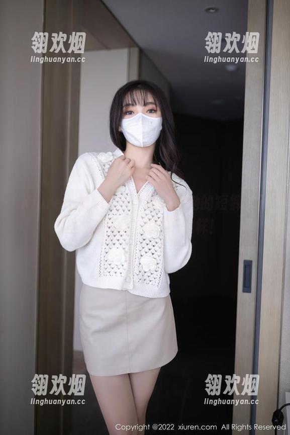 Xiuren秀人网-小纯子 Xiuren秀人网 - 小纯子和她的短裤,无圣光原图,果然不一样!