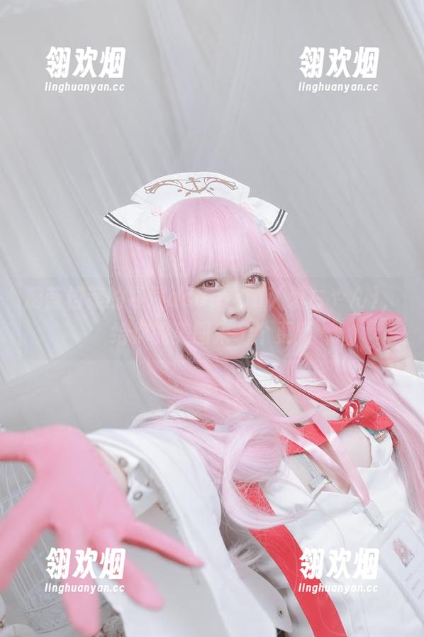 蔚蓝档案的导演asagiriai(爱ちゃん)，给你的美图来了个更新
