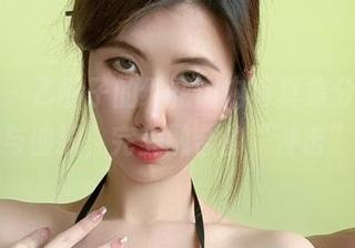 微密圈 – 乙醇子的绣花内内写真集分享，花瓣与曲线，完美融合的“冲击”！