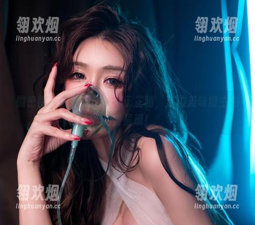 微密圈 - 肉丝图册——于芷晴，这位美味博主的另类呈现！
