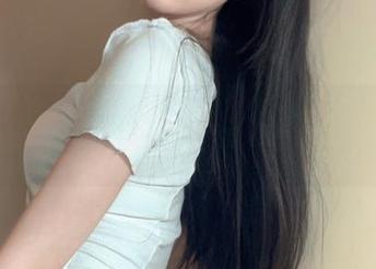 倦倦喵的一次“秘密”cos更新，值得再次路过停留。