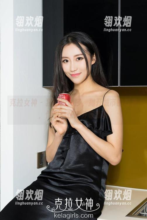 克拉女神 - 狂野的瑞莎，抛开城市的写真，他们都在户外等我呢