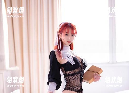 叉子宝宝的女仆，穿越进高清图集，看着好想点菜啊！