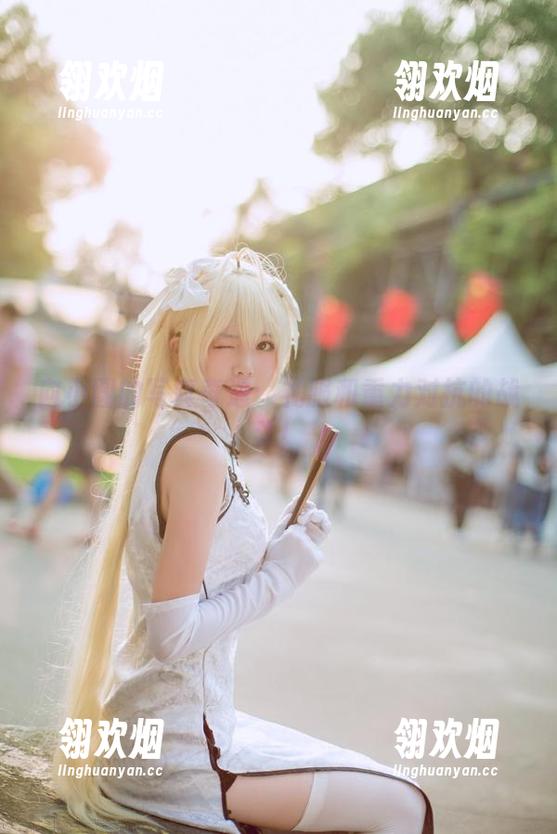 向小圆的写真奇遇：礼服和重力对抗的战斗！