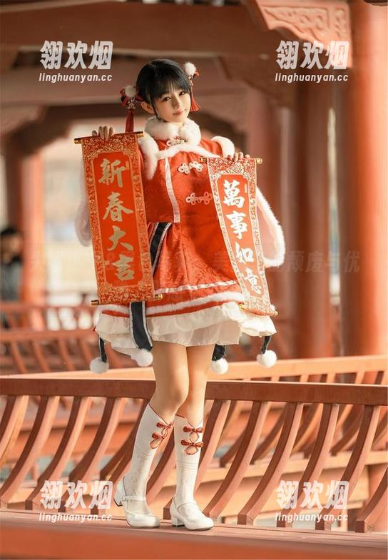 失眠小宁&黑色写真：美图里的颓废与优雅，那感觉真绝妙。