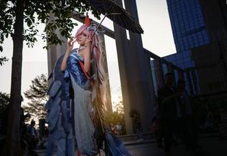 赌上双人，挑战奶狮不咬人的高清写真审美底线？