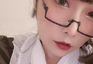 看！小泉学姐吖的网袜原图，分享之前先来杯茶缓一缓！