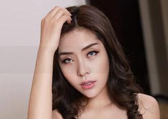 尤物馆 – 潘琳琳ber图片集，教你如何让美脚成为你的第一发言权！