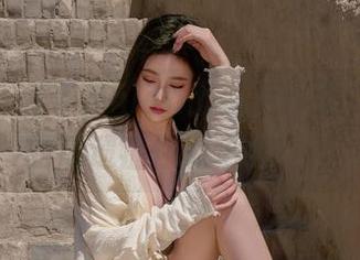 大胆点！年年Nnian比基尼合集，观看后的后遗症你能承担吗？