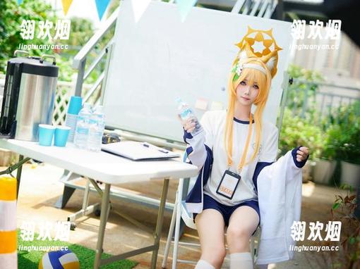晓美妈 晓美妈的“白玫瑰”作品,分享一份花香,结果却是丢了手套的单口相声
