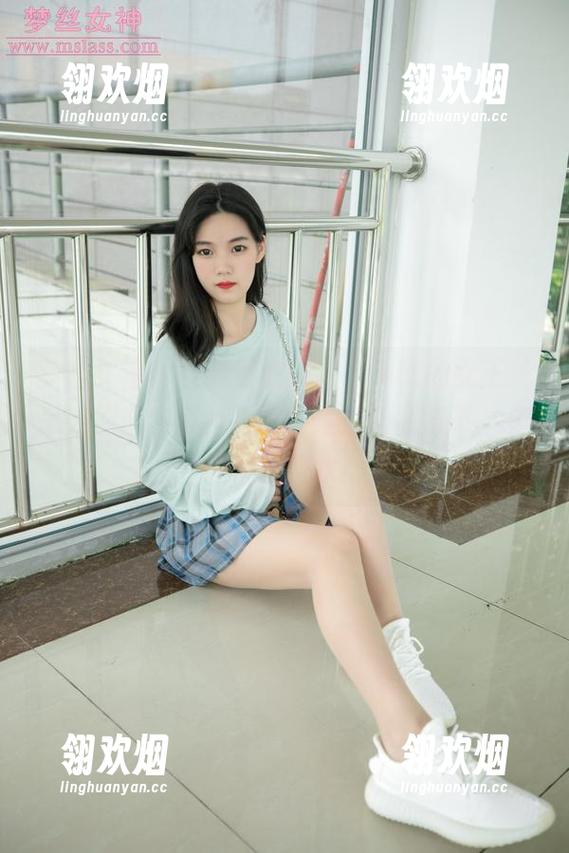 梦丝女神-灵唯 梦丝女神 - 臣妾不敢造次,灵唯的女王风采在原图中蔓延,图册差点让我流下‘勇敢’的泪水!