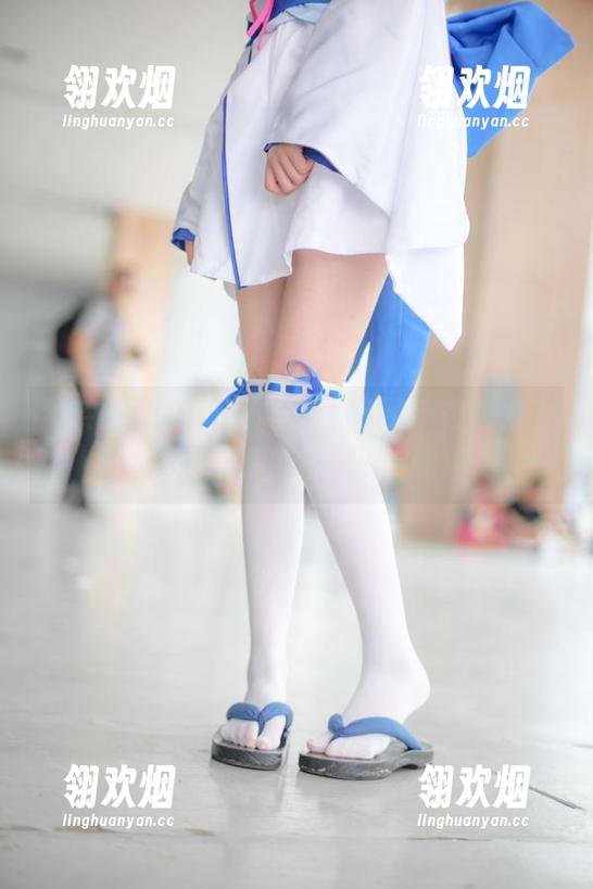 猫系少女的写真，森萝财团太有想象力了，分享给你的猫奴朋友吧！