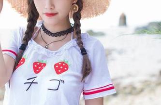 爱蜜社 – 不小心成为女神？程小烦不烦的写真集跟你大胆分享！