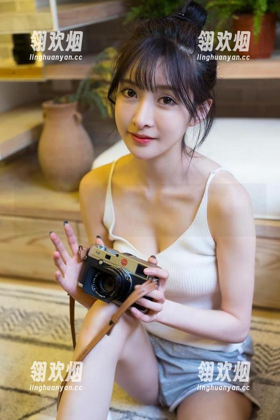 王羽杉 王羽杉,学妹的日常与艳丽私拍,这种对比我挺喜欢