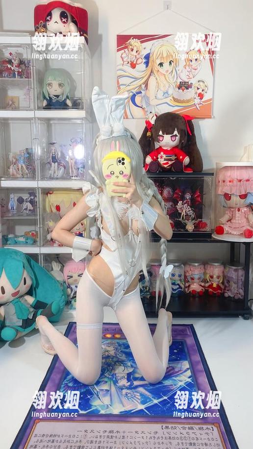 品味白栎Shirly的油亮写真集，这年头又好玩又好看的活儿太难得了！