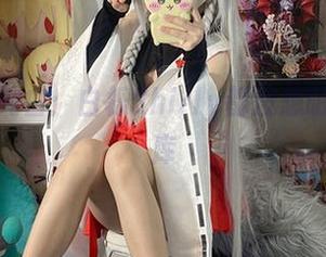 圆满的纯白：白栎Shirly都没想明白的图库