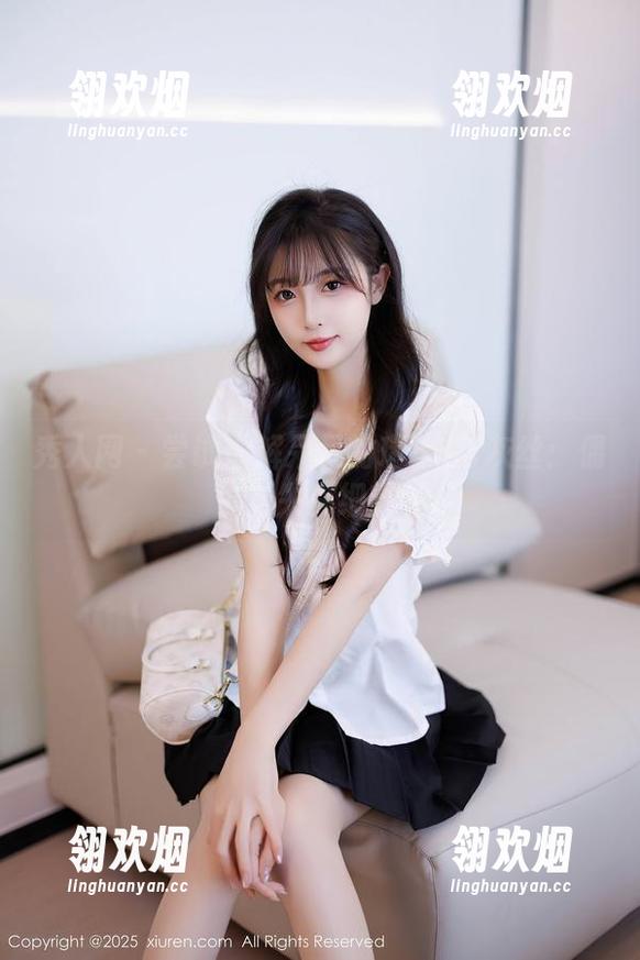 秀人网-呆呆的瑞BB 秀人网 - 尝试理解呆呆的瑞BB与灰丝:偶尔迷失在细节中