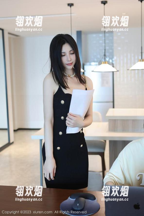 秀人网 - 就是阿朱啊的渔村写真精选：远离嘈杂的完美选择。