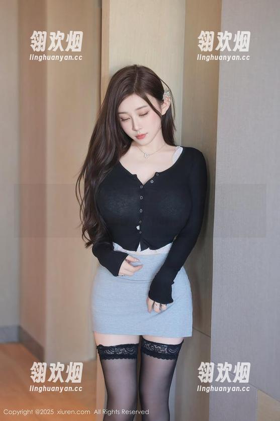秀人网-杜viki 秀人网 - 杜viki的女王全套,亲爱的,下载可得小心你的心呀~