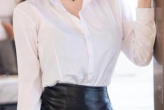 秀人网 – 梦心玥的妹妹私拍更新，好似无意间的诱惑