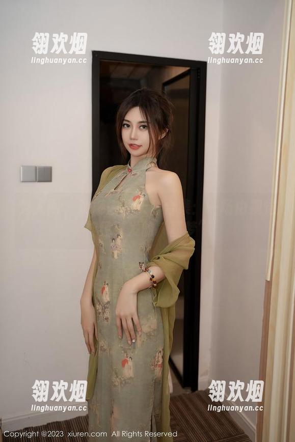 秀人网-沐娜娜 秀人网 - 沐娜娜的天台合集:一场由视觉神经引发的“噩梦”