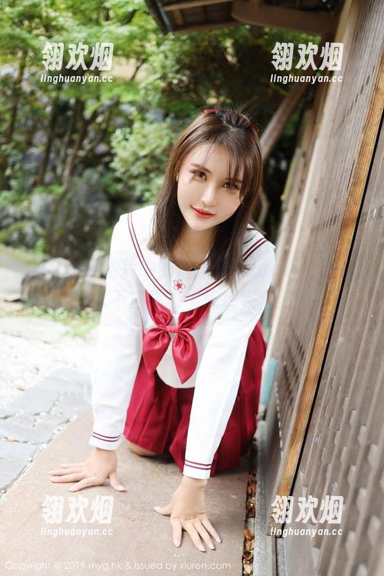 美媛馆 - 图片中的唐琪儿Beauty：自拍技术不成熟，但气场完全到位
