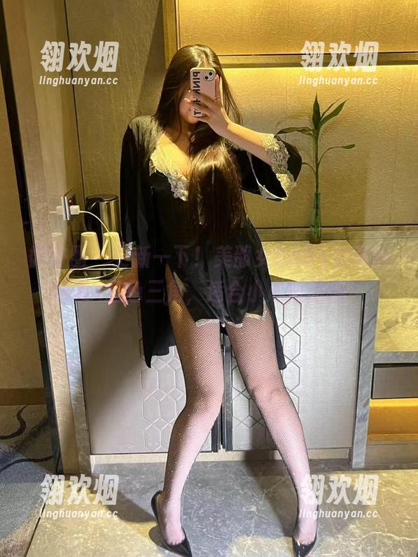 微密圈 - 更新一下！美邵女Baby的黑丝风暴+蓝色三角，适合小心脏的你！