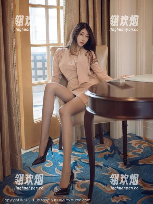 花漾show-周大萌 花漾show - 揭开连体衣的另一面,周大萌的网盘作品太撩了