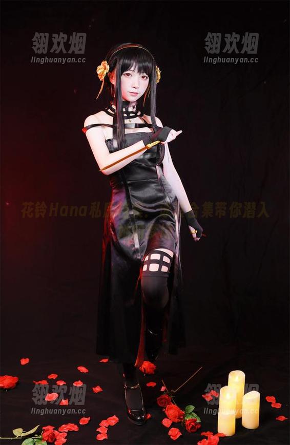 花铃Hana私房档案：泳装合集带你潜入她的梦境