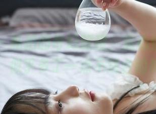 蜜桃社 – 私拍的奇幻旅程，温心怡变身兔女郎，似乎多了一点不适合的俏皮。
