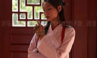 蜜桃社 – 双马尾与结衣，那种可爱让你意想不到，图包下载又要大放异彩了！