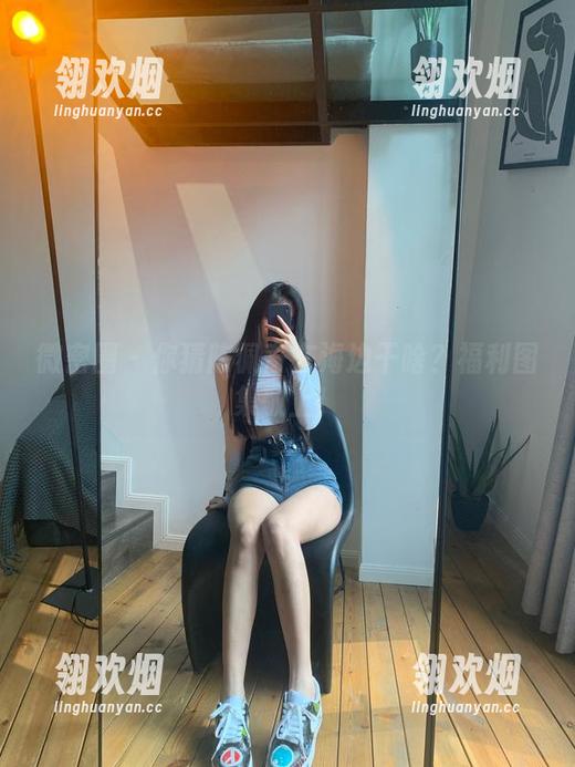 微密圈 - 你猜陈佩奇在海边干啥？福利图集敬上！