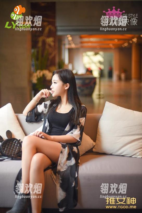 青豆客 - 何晨曦的女孩图集，精选得像是大咖约会，一出好戏